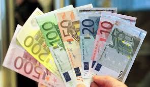 "Desaparecen" 8.500 euros del Banco República en Mercedes
