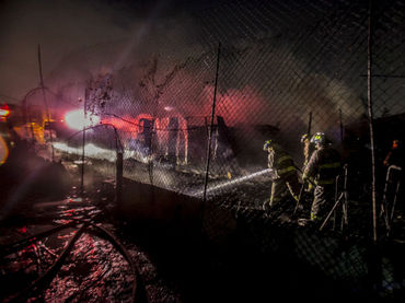 Al menos once personas murieron en un incendio intencional en fábrica textil de Moscú