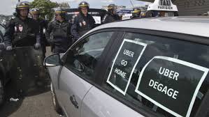 Un tribunal de París condena a Uber a pagar 1,2 millones de euros a Taxistas