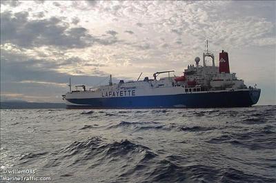 El buque factoría más grande del mundo es castigado por pesca ilegal en el Pacífico
