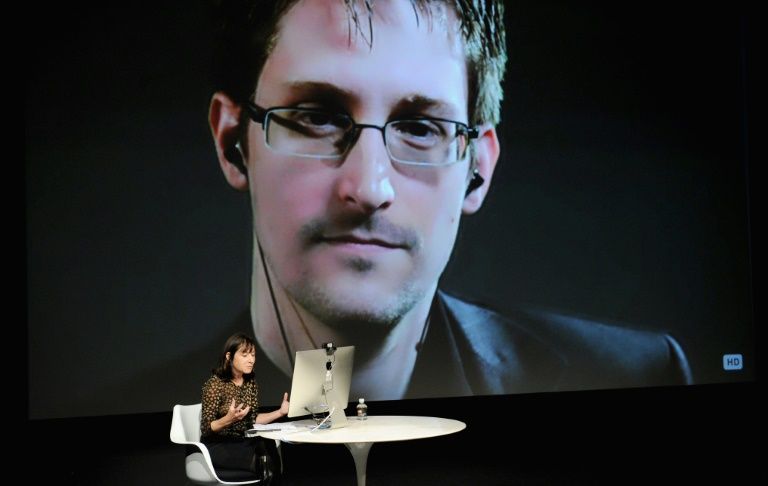 Dinamarca autorizó a avión de EEUU a aterrizar para llevarse a Snowden