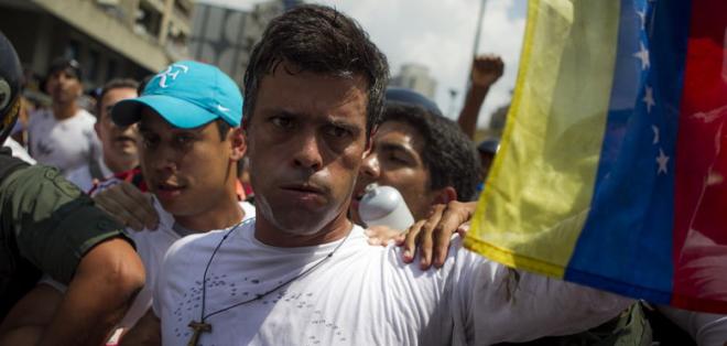 Oposición venezolana acelerará propuesta de salida de Maduro en camino cuesta arriba