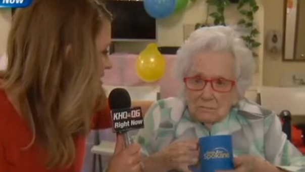 Anciana de 110 años cansada de todo arruina entrevista