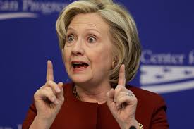 Hilary Clinton pide a sus partidarios donar un dólar para su campaña