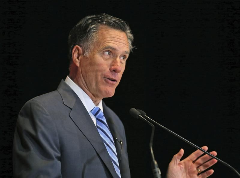 Romney lidera la revuelta republicana para frenar al "farsante" Donald Trump
