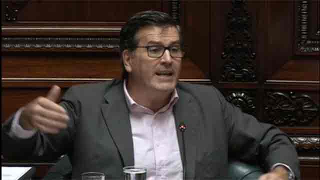Pedro Bordaberry reclamó a Sendic en el Senado que "pida disculpas al pueblo" pero no tuvo suerte