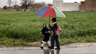 Paquistaní con 35 hijos aspira a alcanzar los 100