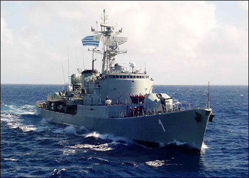 23 personas rescatadas por la Armada en el Río de la Plata este jueves