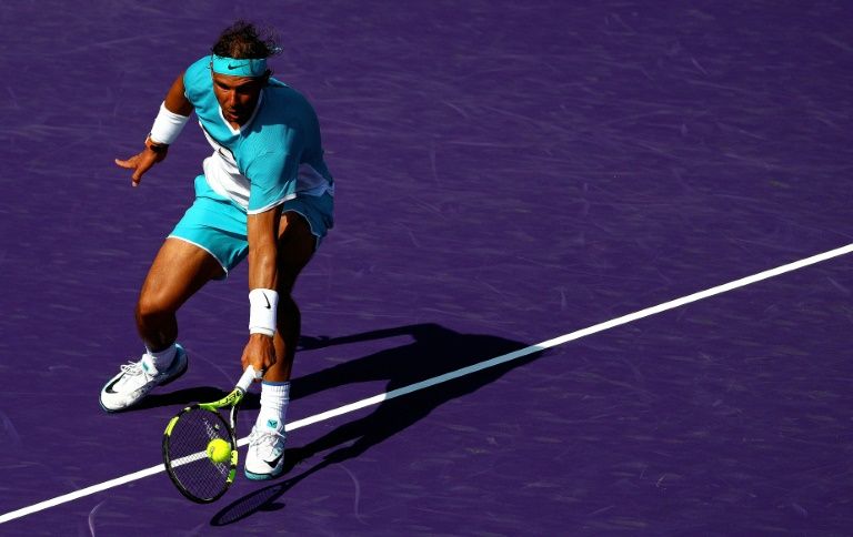Serena y Cuevas siguen firmes en Miami, Nadal y Wawrinka se despiden
