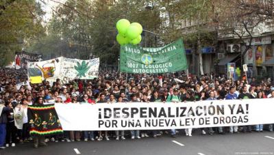 En México quieren legalizar la marihuana en forma idéntica a Uruguay