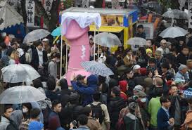 En el festival del pene de Japón, el tamaño sí importa