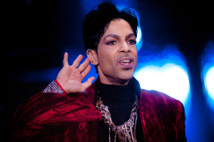 Confirman que días antes de morir, Prince fue tratado de urgencia por sobredosis