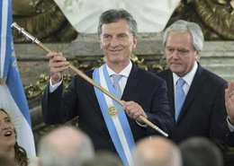 Argentina paga este viernes U$S 9.352 millones a los buitres