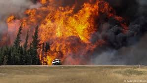 Gigantesco incendio en Canadá durará meses