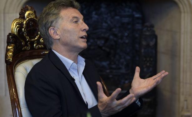 Tiembla presidente argentino: Juez pidió a Uruguay y otros países datos sobre empresas de la familia Macri
