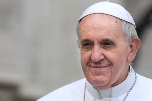 Papa Francisco abierto a que mujeres puedan bautizar y casar por la Iglesia