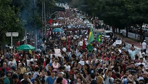 Manifestaciones en Brasil contra el "golpe" y el nuevo gobierno de Temer