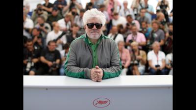 Almodóvar ovacionado por "Julieta" en Cannes