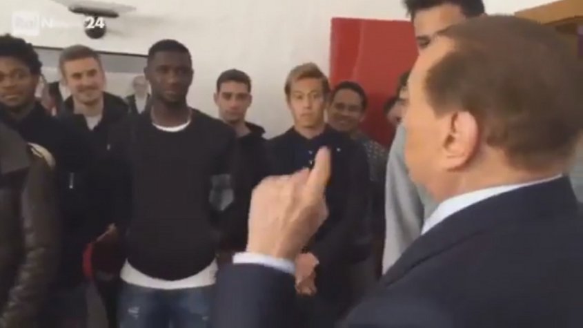Berlusconi a los jugadores de Milan: "No podemos hacer estos ridículos; No les pago"