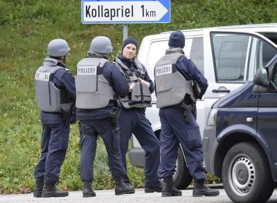 Tres muertos y 11 heridos en un tiroteo en un concierto en Austria