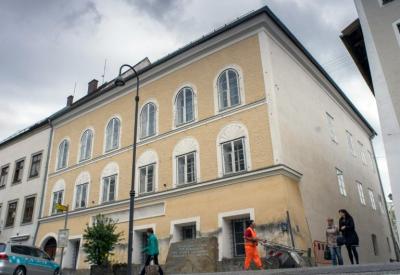 Austria embargará la casa natal de Hitler para impedir que se convierta en lugar de peregrinación nazi