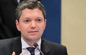 No queda nadie: Renunció el "Ministro de la Transparencia de Brasil" luego de difundirse grabación