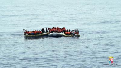 Mueren casi 900 inmigrantes en el Mediterráneo en diez días