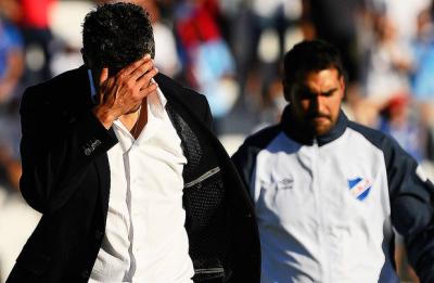 Gustavo Munúa sorprendió y renunció como entrenador de Nacional