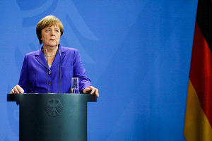Merkel exige respeto a los homosexuales ante creciente homofobia en Alemania