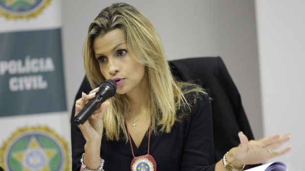 Esta mujer de armas tomar pide arresto de siete por violación colectiva que sacudió a Brasil