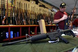 Las tiendas de armas venden más de 30.000 rifles semiautomáticos tras la matanza de Orlando