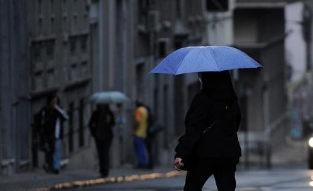 Advertencia por lluvias intensas en Uruguay