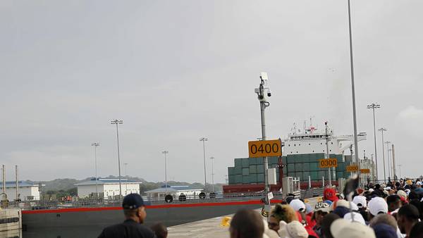 El primer buque en cruzar el nuevo Canal de Panamá pagó US$ 568.000 de peaje