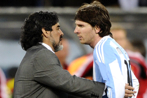 El desesperado llamado de Maradona para que Messi no renuncie a Argentina: "¡Tiene que seguir!"