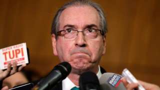 Renuncia entre lágrimas a la presidencia de Diputados de Brasil, el corrupto de Eduardo Cunha, impulsor del juicio político a Rousseff
