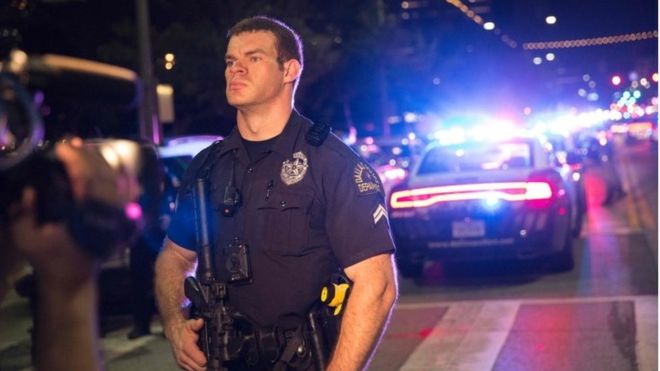 Así fue el ataque de francotiradores que dejó 5 policías muertos y 9 heridos en Dallas