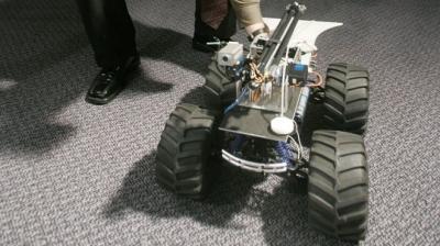 Cómo funciona el MARCbot, el robot con el que la policía mató al francotirador de Dallas