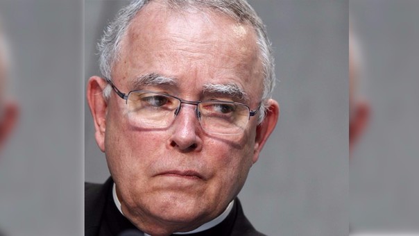 Arzobispo de Filadelfia dice que los divorciados deben renunciar al sexo