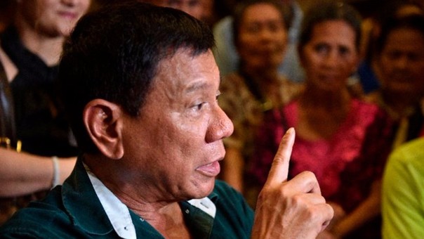 Presidente de Filipinas: No me importan los derechos humanos. Me importa una mierda lo que digan