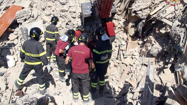 Niña sacrificó su vida al proteger con su cuerpo a su hermana en terremoto de Italia