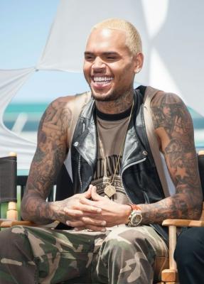 Chris Brown es liberado bajo fianza de 250.000 dólares