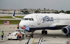 Autorizan a 8 aerolíneas a volar a La Habana desde 10 ciudades de EEUU